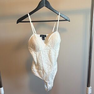 🖤 Ivory Lace Bodysuit